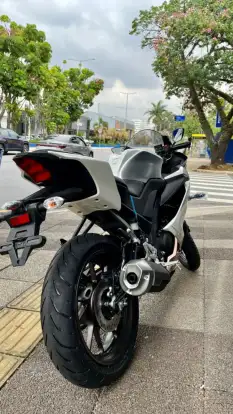 YAMAHA-YZF R15-2026