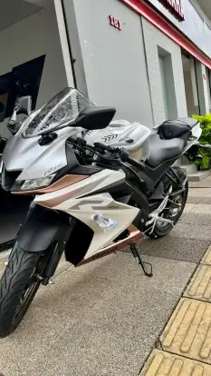 YAMAHA-YZF R15-2026