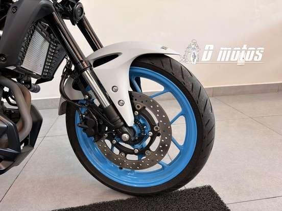 YAMAHA-MT-03 CONNECTED ABS YAMAHA-MT-03 CONNECTED ABS-2025
