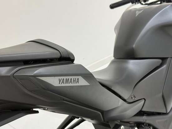 YAMAHA-MT-03 CONNECTED ABS YAMAHA-MT-03 CONNECTED ABS-2025