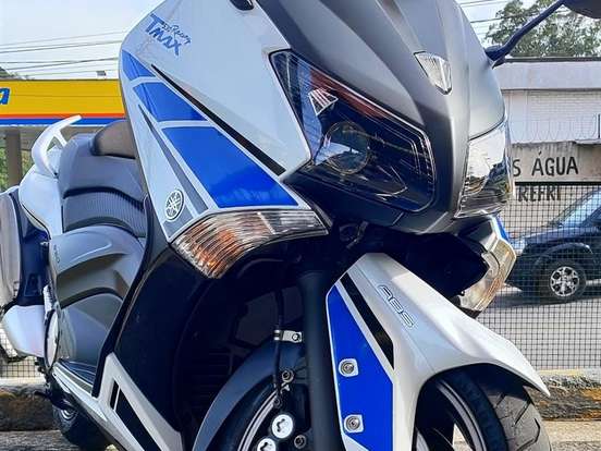 YAMAHA-TMAX YAMAHA-TMAX-2013