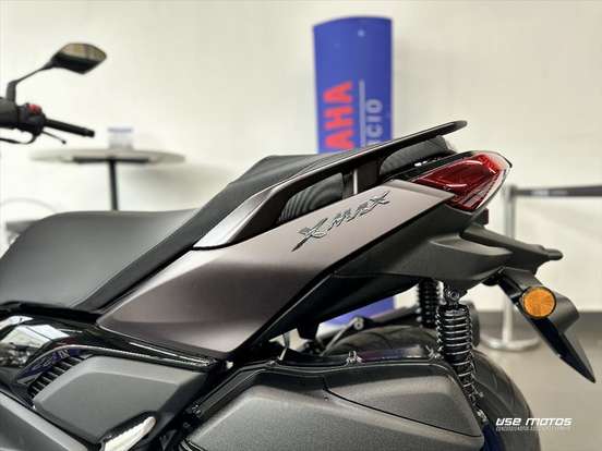 YAMAHA-XMAX 300 CONNECTED ABS YAMAHA-XMAX 300 CONNECTED ABS-2026