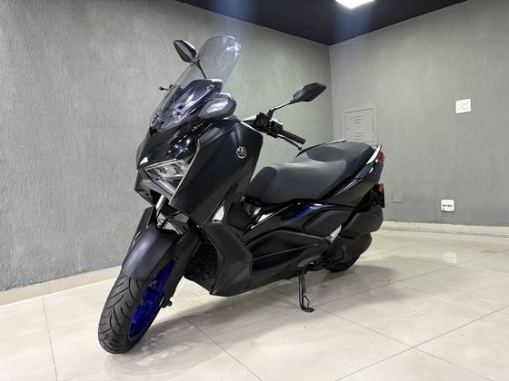 YAMAHA XMAX 300 CONNECTED ABS 