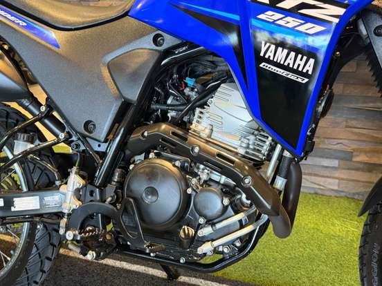 YAMAHA-XTZ 250 LANDER-2023