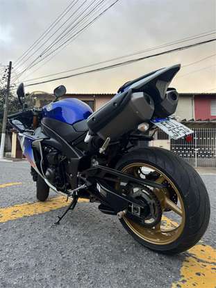 YAMAHA-YZF R1-2013