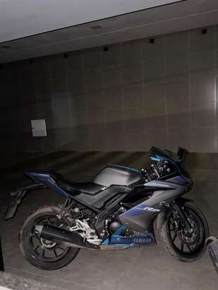 YAMAHA-YZF R15-2024