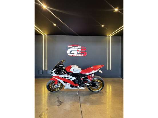 YAMAHA-YZF-R6-2009