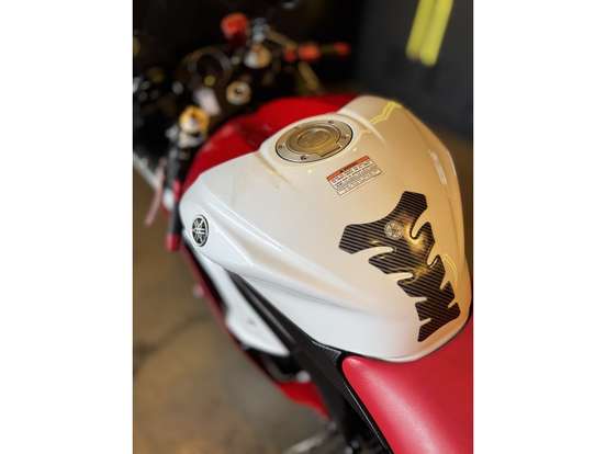 YAMAHA-YZF-R6 YAMAHA-YZF-R6-2009