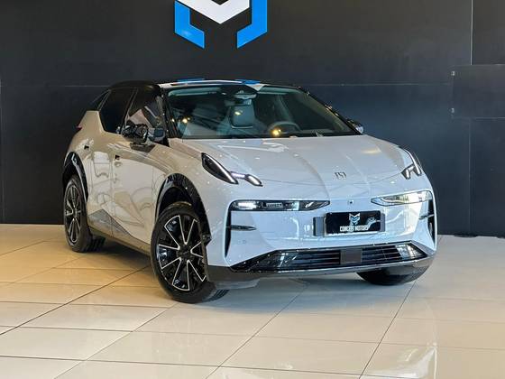 ZEEKR X 66 KW ELÉTRICO PREMIUM