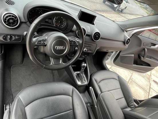 AUDI-A1-1.4 TFSI SPORTBACK ATTRACTION 16V 122CV GASOLINA 4P S-TRONIC AUDI-A1-2012