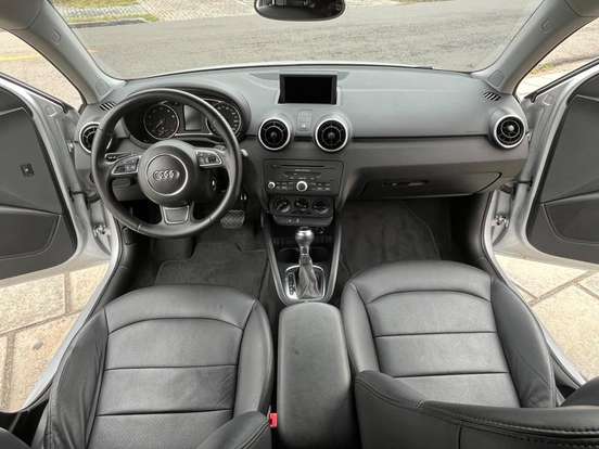 AUDI-A1-1.4 TFSI SPORTBACK ATTRACTION 16V 122CV GASOLINA 4P S-TRONIC AUDI-A1-2012