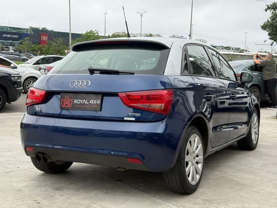 AUDI-A1-1.4 TFSI SPORTBACK ATTRACTION 16V 122CV GASOLINA 4P S-TRONIC AUDI-A1-2013