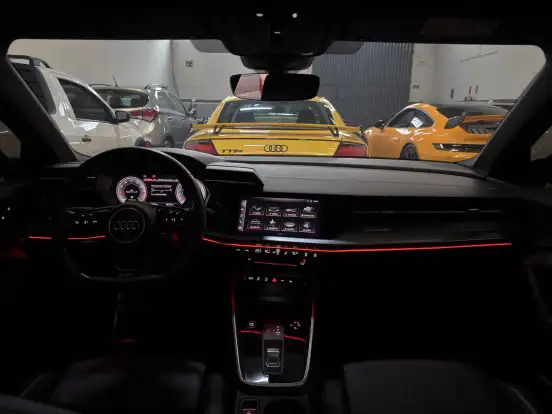AUDI-A3-2023