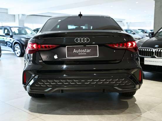 AUDI-A3-2.0 40 TFSI GASOLINA SEDAN PERFORMANCE BLACK S-TRONIC AUDI-A3-2025