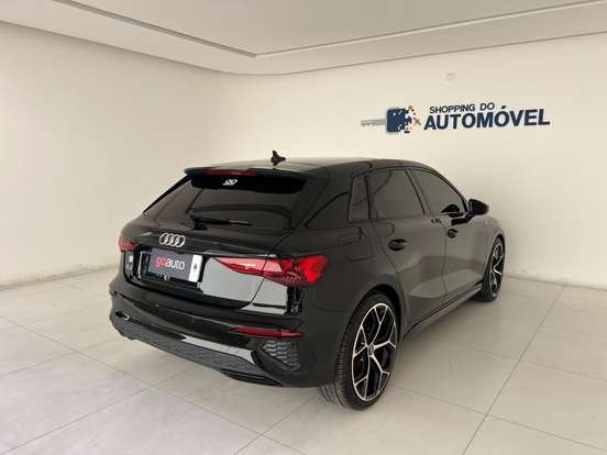 AUDI-A3-2022