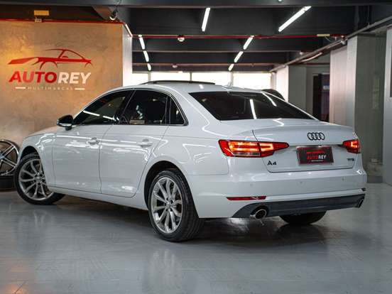 AUDI-A4-2.0 TFSI AMBIENTE GASOLINA 4P S TRONIC AUDI-A4-2017