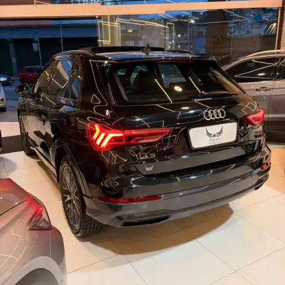 AUDI-Q3-2020