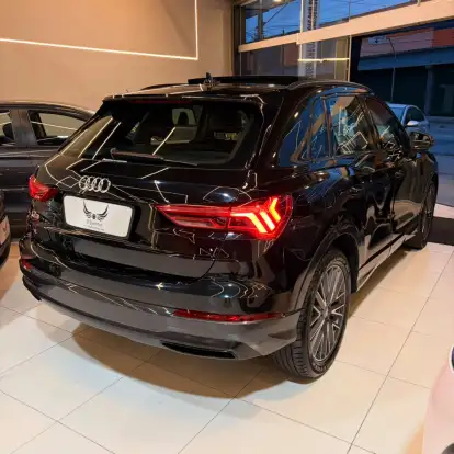AUDI-Q3-2020