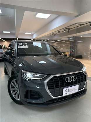 AUDI-Q3-2020