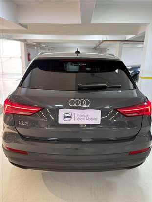 AUDI-Q3-2020