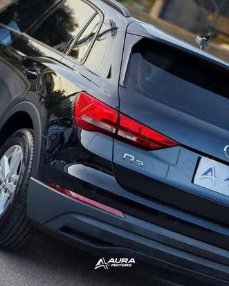 AUDI-Q3-2020