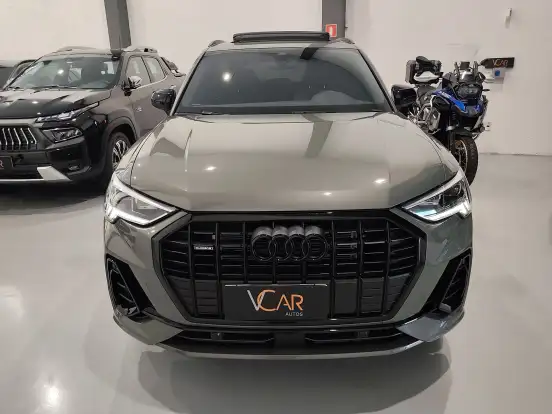 AUDI-Q3-2.0 40 TFSI GASOLINA PERFORMANCE BLACK PLUS QUATTRO TIPTRONIC AUDI-Q3-2024