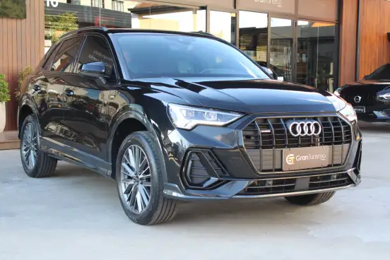 AUDI-Q3-2023