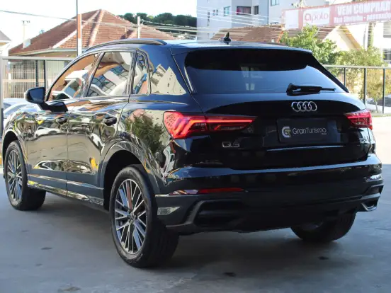 AUDI-Q3-2.0 40 TFSI GASOLINA PERFORMANCE BLACK QUATTRO TIPTRONIC AUDI-Q3-2023