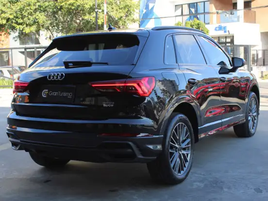 AUDI-Q3-2.0 40 TFSI GASOLINA PERFORMANCE BLACK QUATTRO TIPTRONIC AUDI-Q3-2023