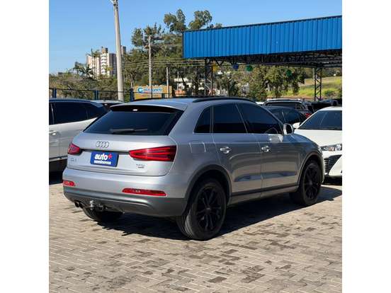 AUDI-Q3-2015