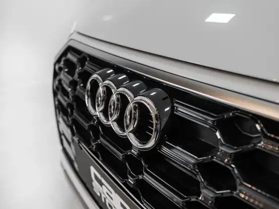 AUDI-Q5-2024