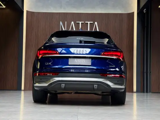 AUDI-Q5-2021