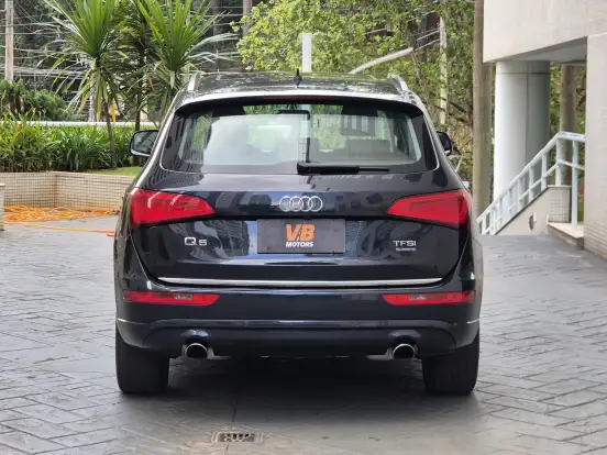 AUDI-Q5-2.0 TFSI AMBIENTE 16V 225CV GASOLINA 4P AUTOMÁTICO AUDI-Q5-2015