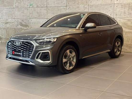 AUDI-Q5-2023