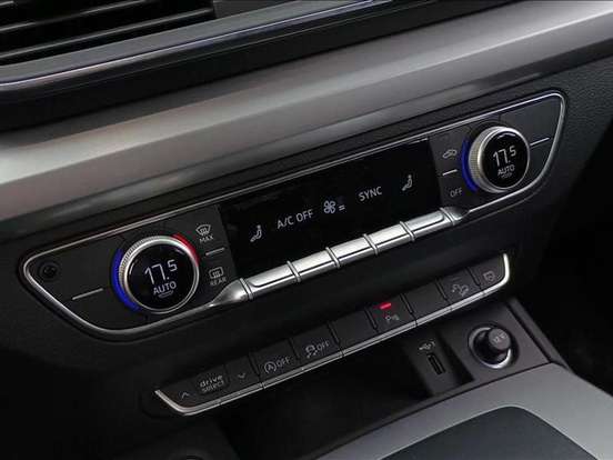 AUDI-Q5-2023