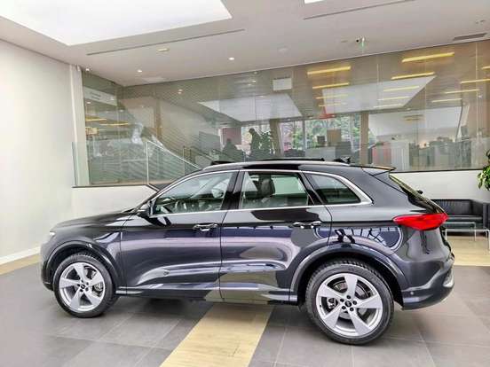 AUDI-Q5-2025