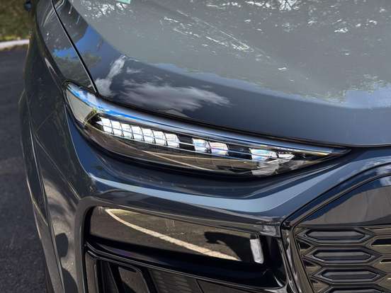 AUDI-Q6 E-TRON-2026
