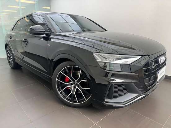 AUDI-Q8-3.0 TFSI GASOLINA PERFORMANCE BLACK QUATTRO TIPTRONIC AUDI-Q8-2023