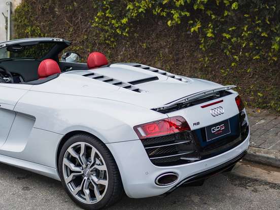 AUDI-R8-5.2 FSI QUATTRO SPYDER V10 40V GASOLINA 2P R-TRONIC AUDI-R8-2011
