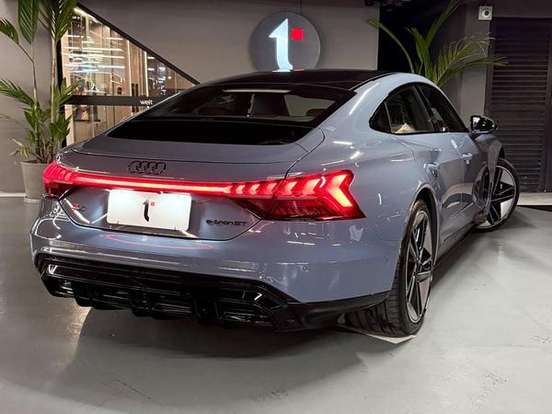 AUDI-RS E-TRON GT-ELÉTRICO QUATTRO AUDI-RS E-TRON GT-2021