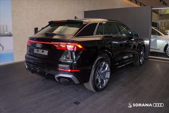AUDI-RS Q8-2026