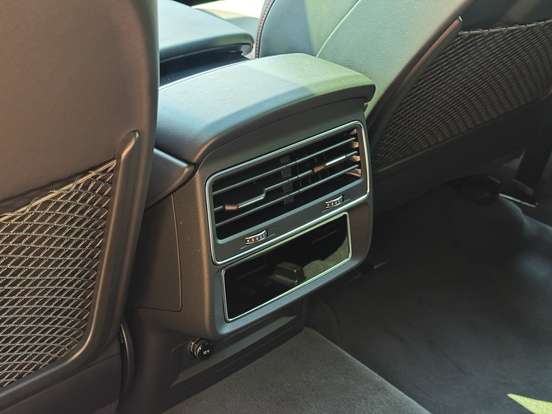 AUDI-RS6-2026