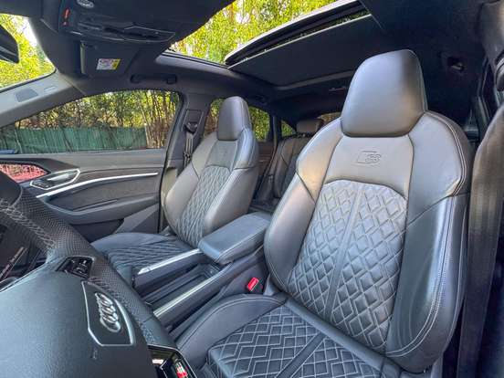 AUDI-SQ8 E-TRON-ELÉTRICO SPORTBACK QUATTRO AUDI-SQ8 E-TRON-2023