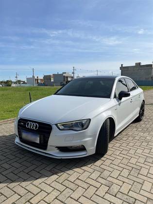 AUDI A3 1.8 TFSI SEDAN 16V 180CV GASOLINA 4P AUTOMÁTICO