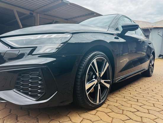 AUDI-A3-2023