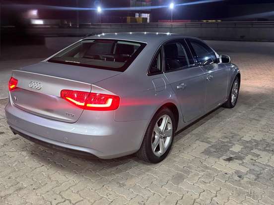 AUDI-A4-1.8 TFSI ATTRACTION GASOLINA 4P MULTITRONIC AUDI-A4-2015