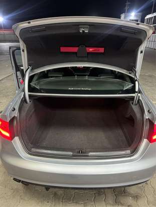 AUDI-A4-2015
