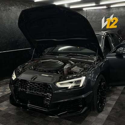 AUDI-A4-2019