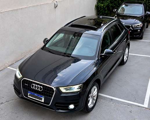 AUDI-Q3-2012