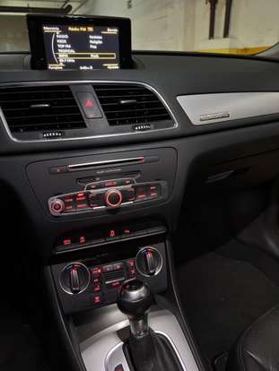AUDI-Q3-2016